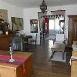 Herrschaftliches In Historischer