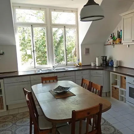 Herrschaftliches In Historischer Апартаменты