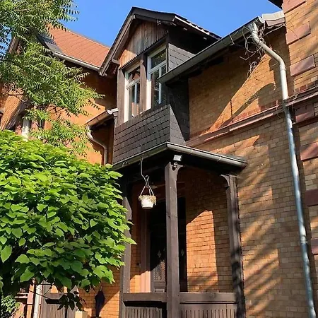 Herrschaftliches In Historischer Апартаменты