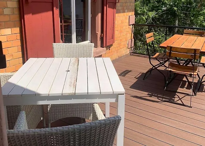 Herrschaftliches In Historischer